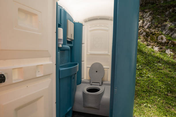 Best Temporary restroom rental  in Pompton Plains, NJ