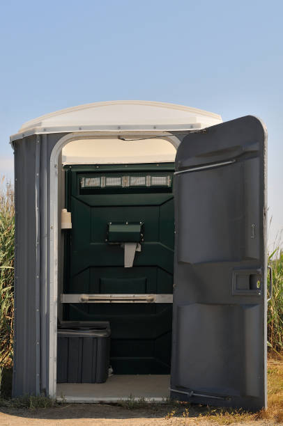 Portable Toilet Options We Offer in Pompton Plains, NJ